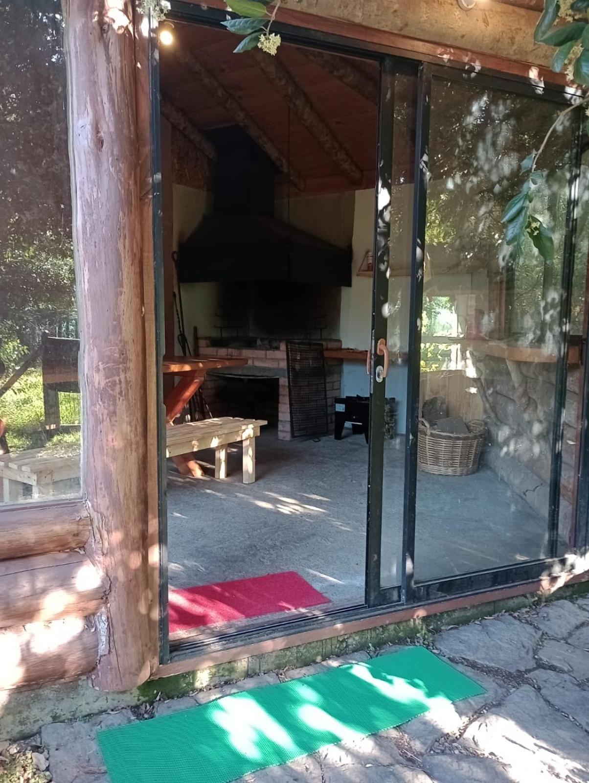 Cabanas Vacacionales Lefincul プコン エクステリア 写真